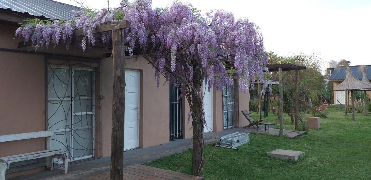 Aitue Bungalows Gualeguaychú Екстериор снимка